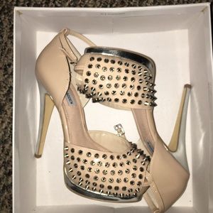 Steve Madden woman’s 9.5